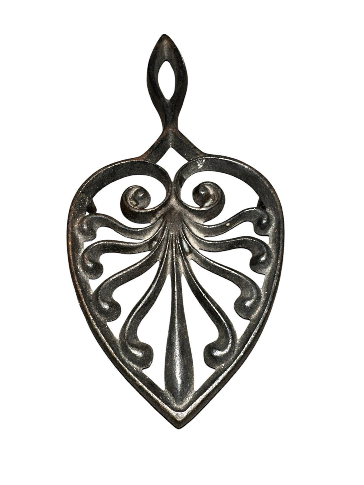 Cast Iron Heart Scroll Sad Iron Footed 9" Trivet Kitchen 262 Ornate Vintage