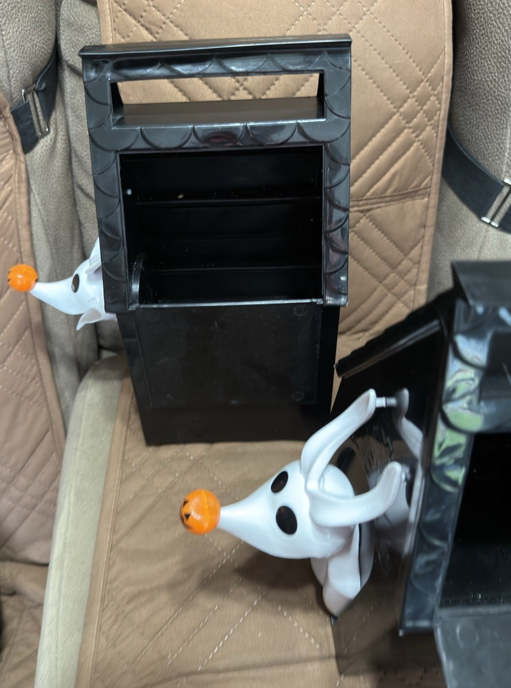 Disneyland Nightmare Before Christmas Zero Dog House Popcorn Bucket (2)