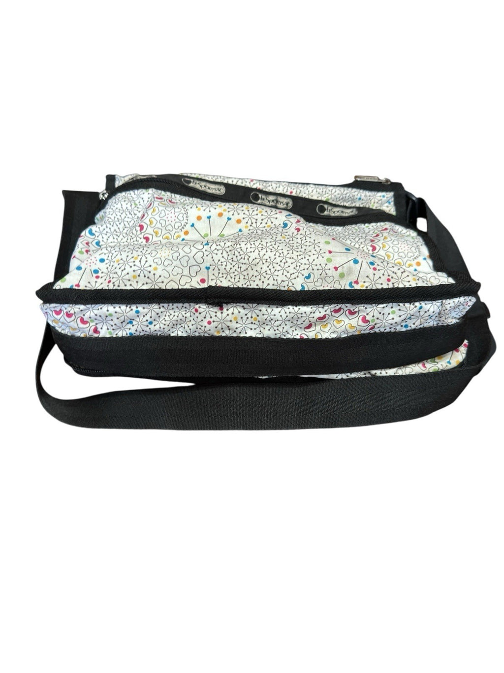 Crossbody Shoulder Bag LeSportsac Hythmic Hearts 3 Zip 2 Way Preowned