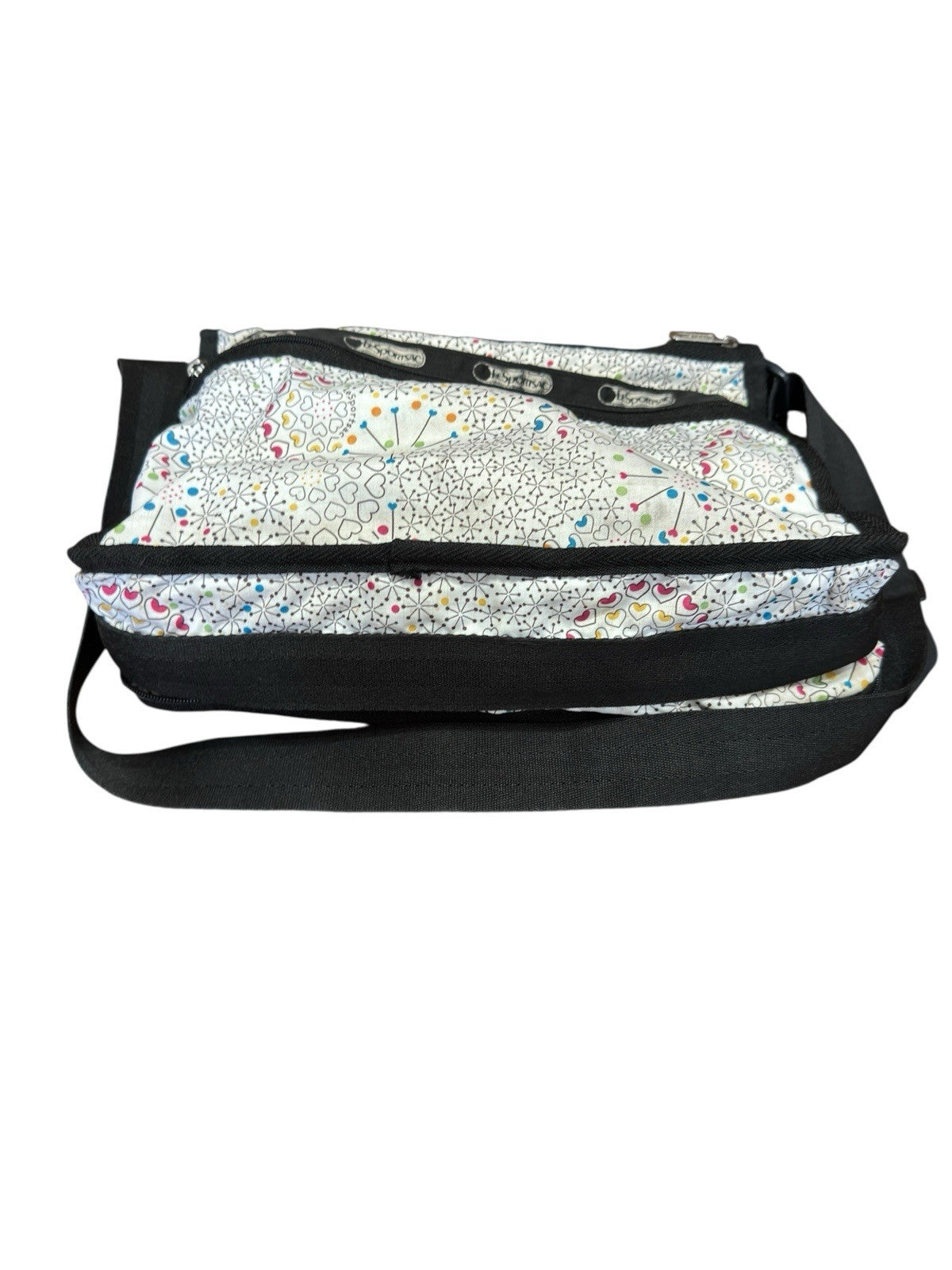 Crossbody Shoulder Bag LeSportsac Hythmic Hearts 3 Zip 2 Way Preowned