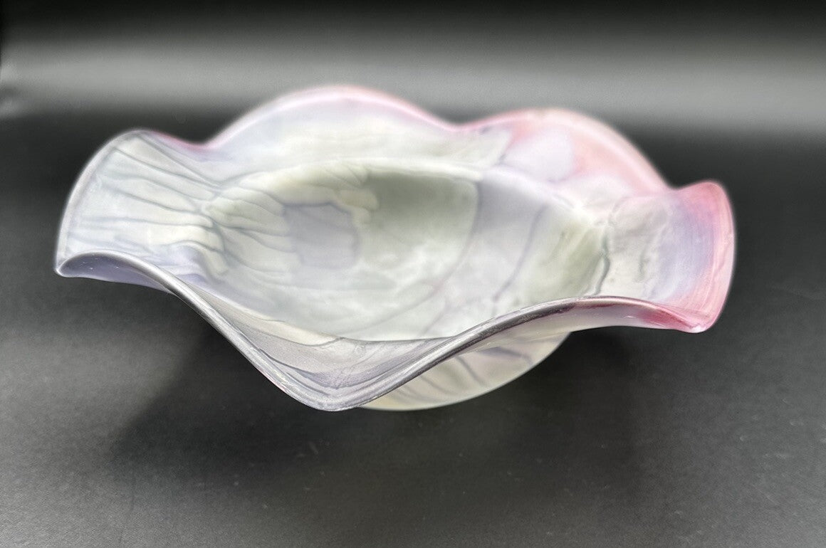 Bowl Purple Pink Drip Rueven Nouveau  Art Glass Scalloped Edge Vintage