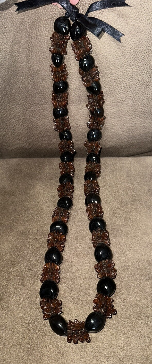 Kukui Nut Of Paradise Island Necklace 18” Brown Strung Nuts & Seeds