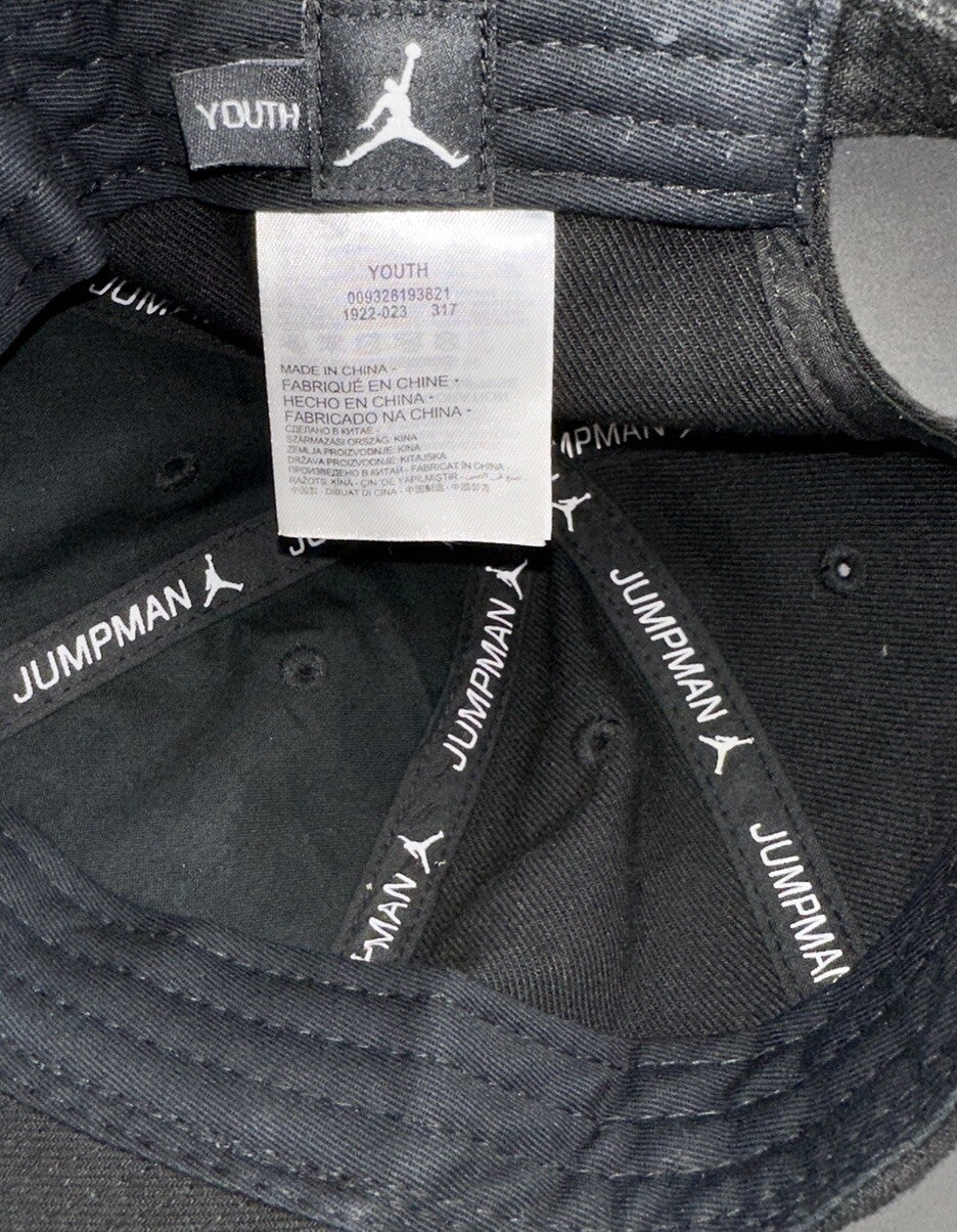Air Jordan Youth Black Adjustable Baseball Hat Preowned
