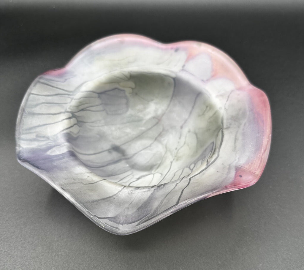 Bowl Purple Pink Drip Rueven Nouveau  Art Glass Scalloped Edge Vintage