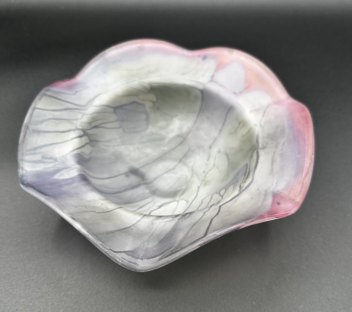 Bowl Purple Pink Drip Rueven Nouveau  Art Glass Scalloped Edge Vintage