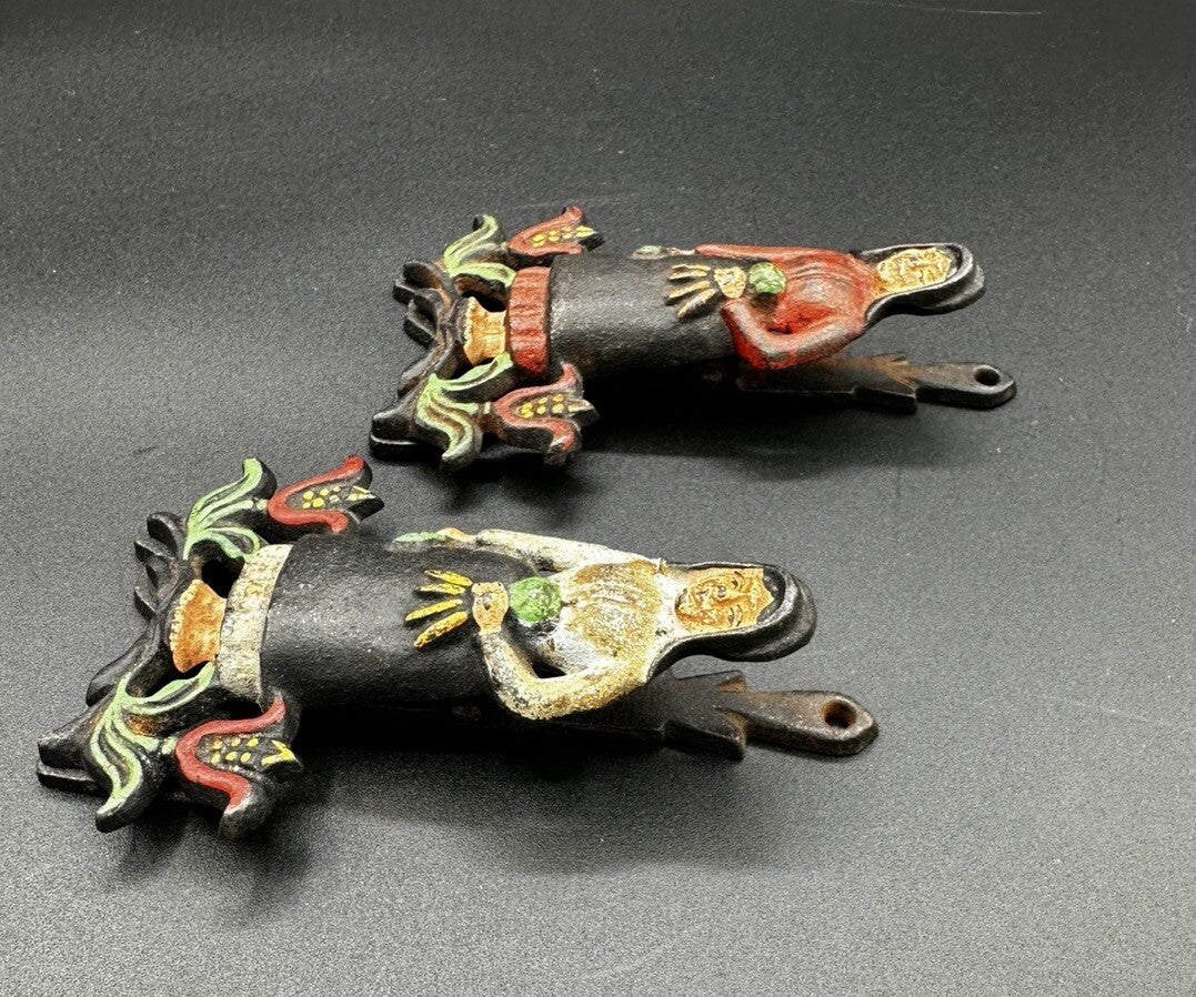 Cast Iron Amish Women Letter or Note Vintage Hanger Holders Wilton