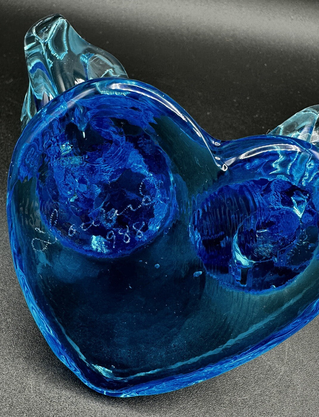 Bluebirds Of Happiness Heart Pair Glass Figurine Blue/Leonard 1988 Vintage