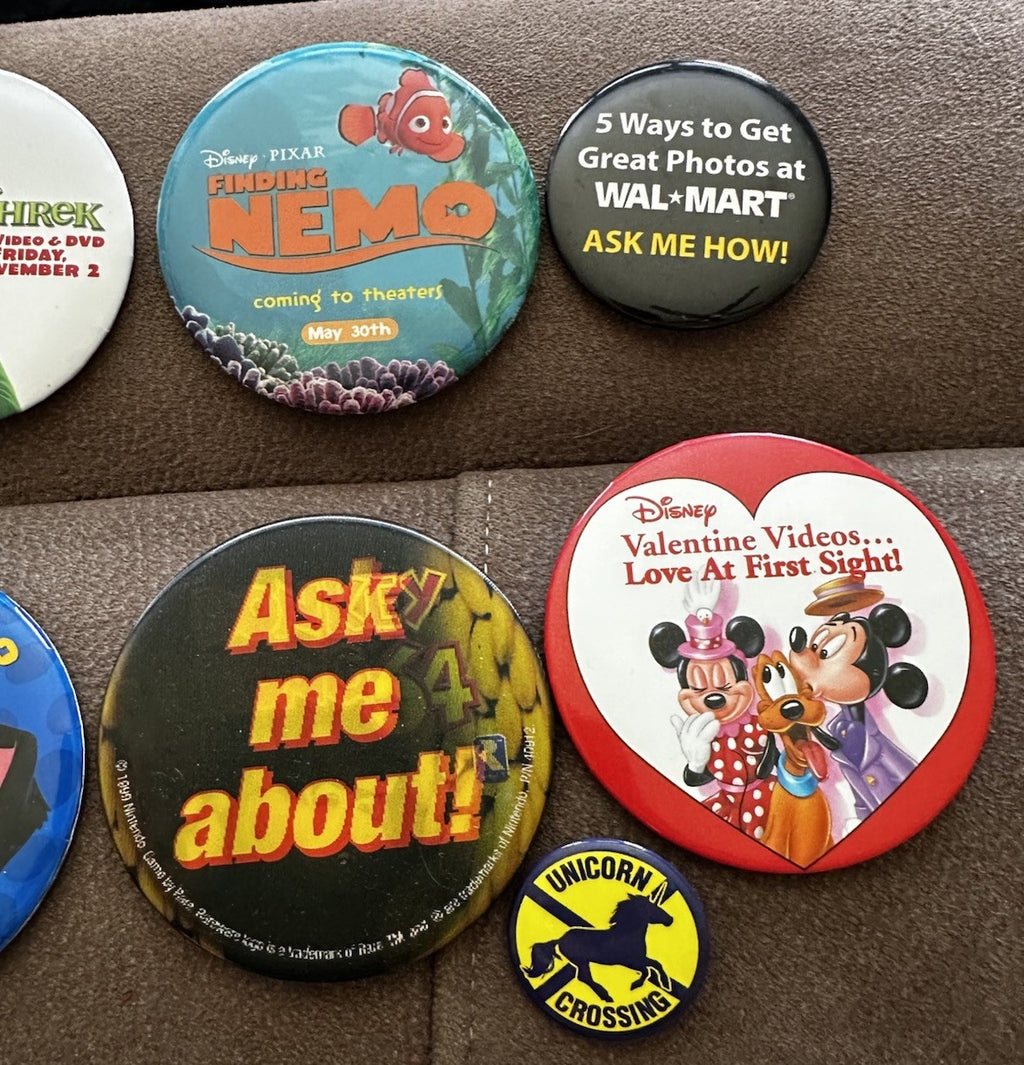 Buttons Of Disney Pinback Home Video Announcements. Preowned (52)