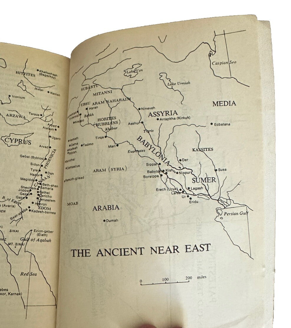 Bible American 1968 NAB Catholic Church Holy Prayer Book Mass Scripture Vtg