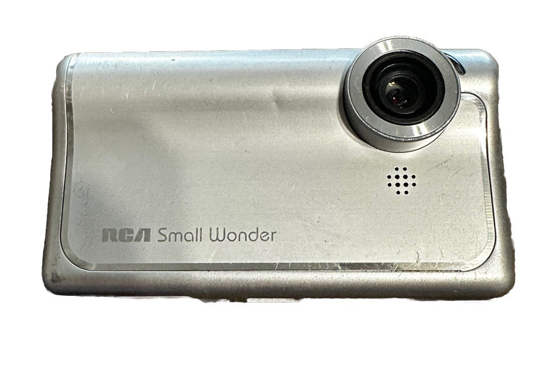 Camera RCA Small Wonder Digital Silver USB Connector Vintage