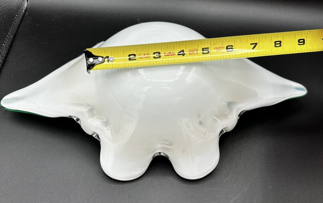 Bowl Mid-Century Green White Murano Art Glass Centerpiece Fruit Bowl Vintage
