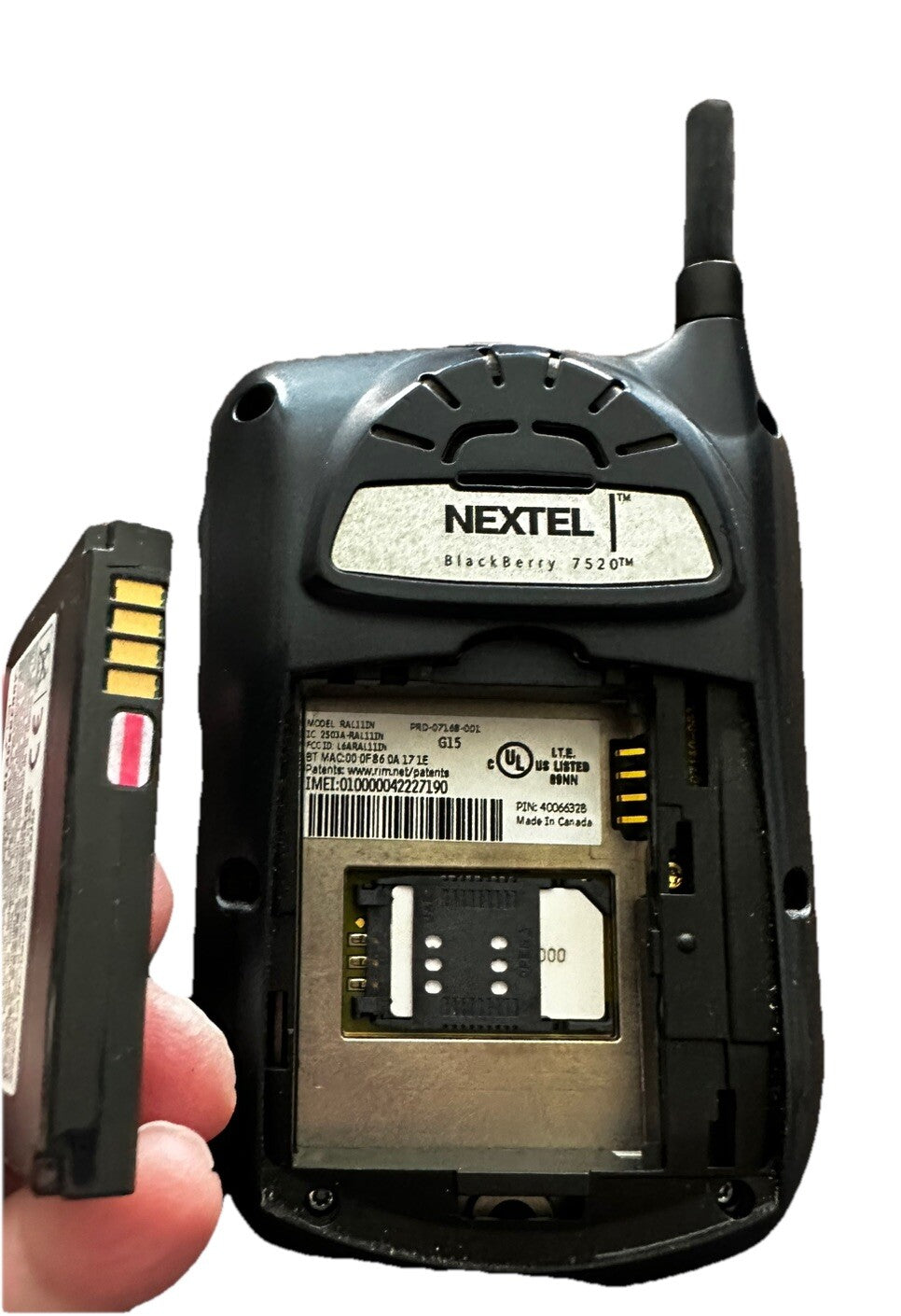 Cell Phones BlackBerry Nextel 7520 w Base/With Charger No Adapter (2)