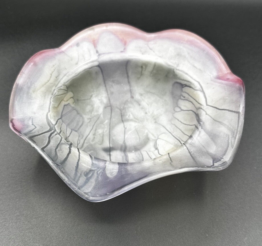 Bowl Purple Pink Drip Rueven Nouveau  Art Glass Scalloped Edge Vintage