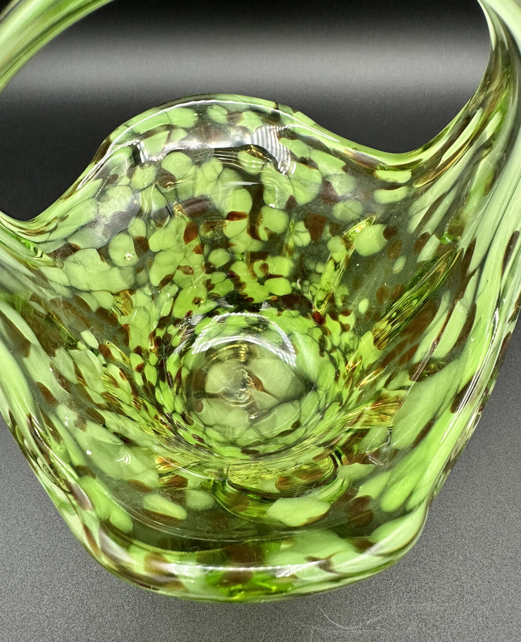 Art Glass Basket Green End Of Day Preowned Vintage