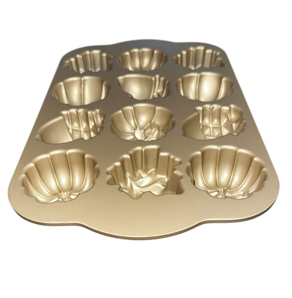 Cakelette Pan Nordic Ware Autumn Delights
