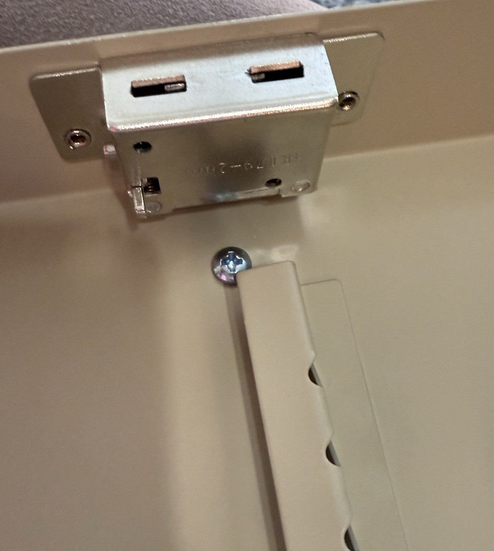 Vintage Key Storage Lock Box 40 Unit Management Wall Mount MMF Industries Combo