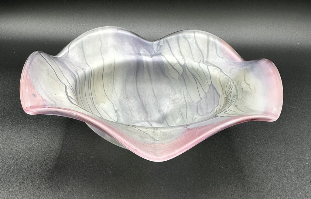 Bowl Purple Pink Drip Rueven Nouveau  Art Glass Scalloped Edge Vintage