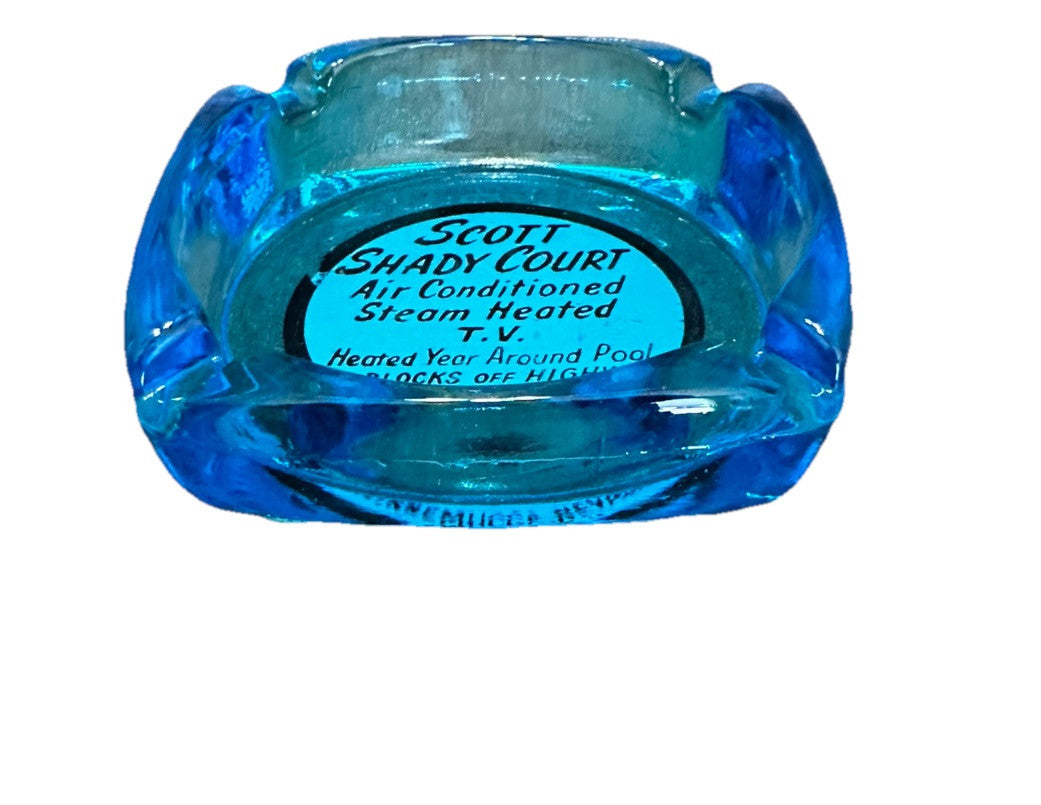Ashtray Winnemuccas Nevada US 40 & 95 Scott Shady Court Blue Glass Vintage
