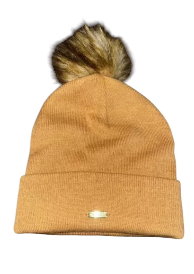 Beanie Hat W/Gold Plastic Rings On Front Steve Madden Acrylic Gold