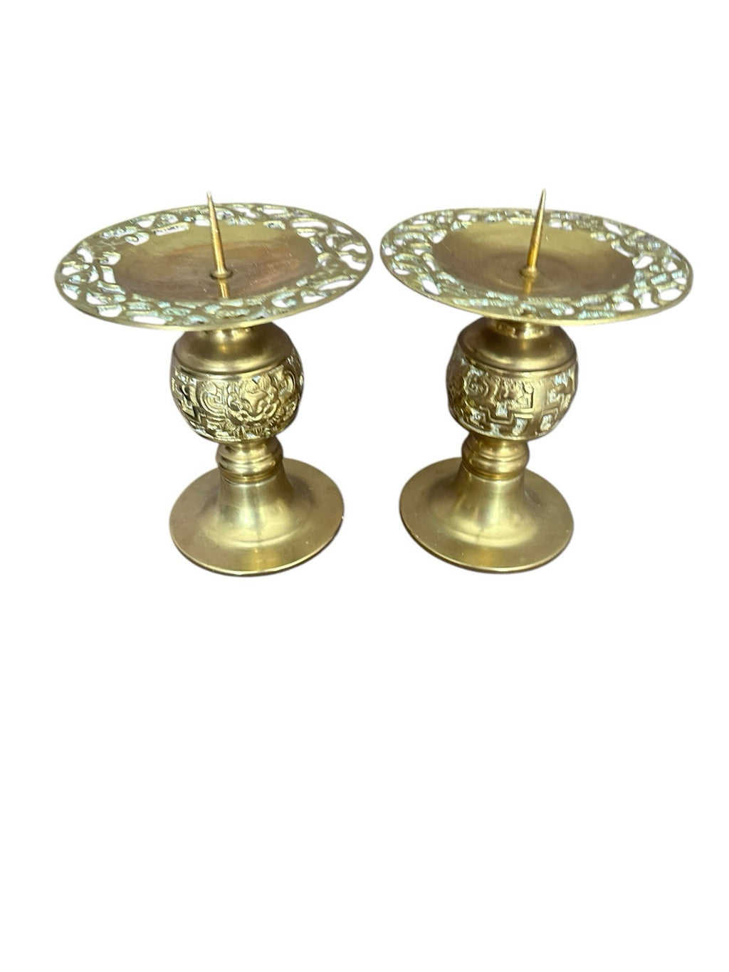 Candle holder Brass intricate detail dragon flower5.75" Tall (2) Vintage