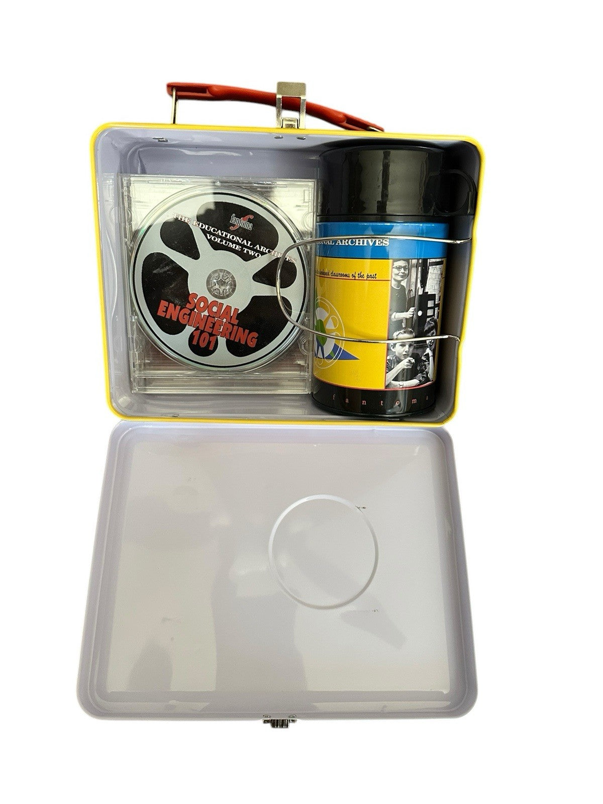 CD The Educational Archives Fantoma Metal Lunchbox 2002 Complete Set